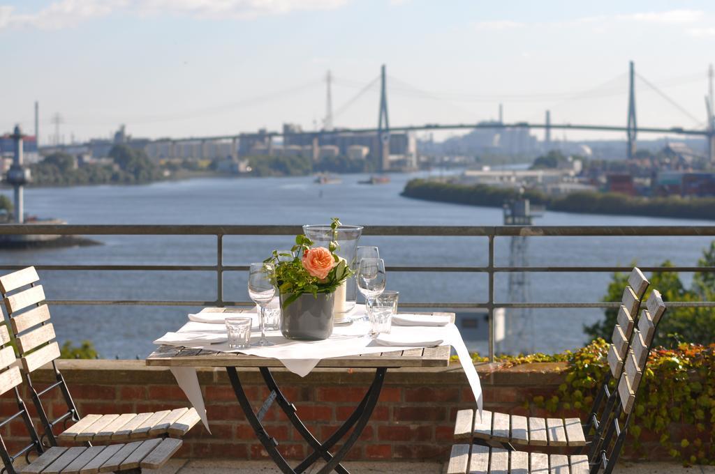 Rainvilles Elbterrassen Hamburg Bilik gambar
